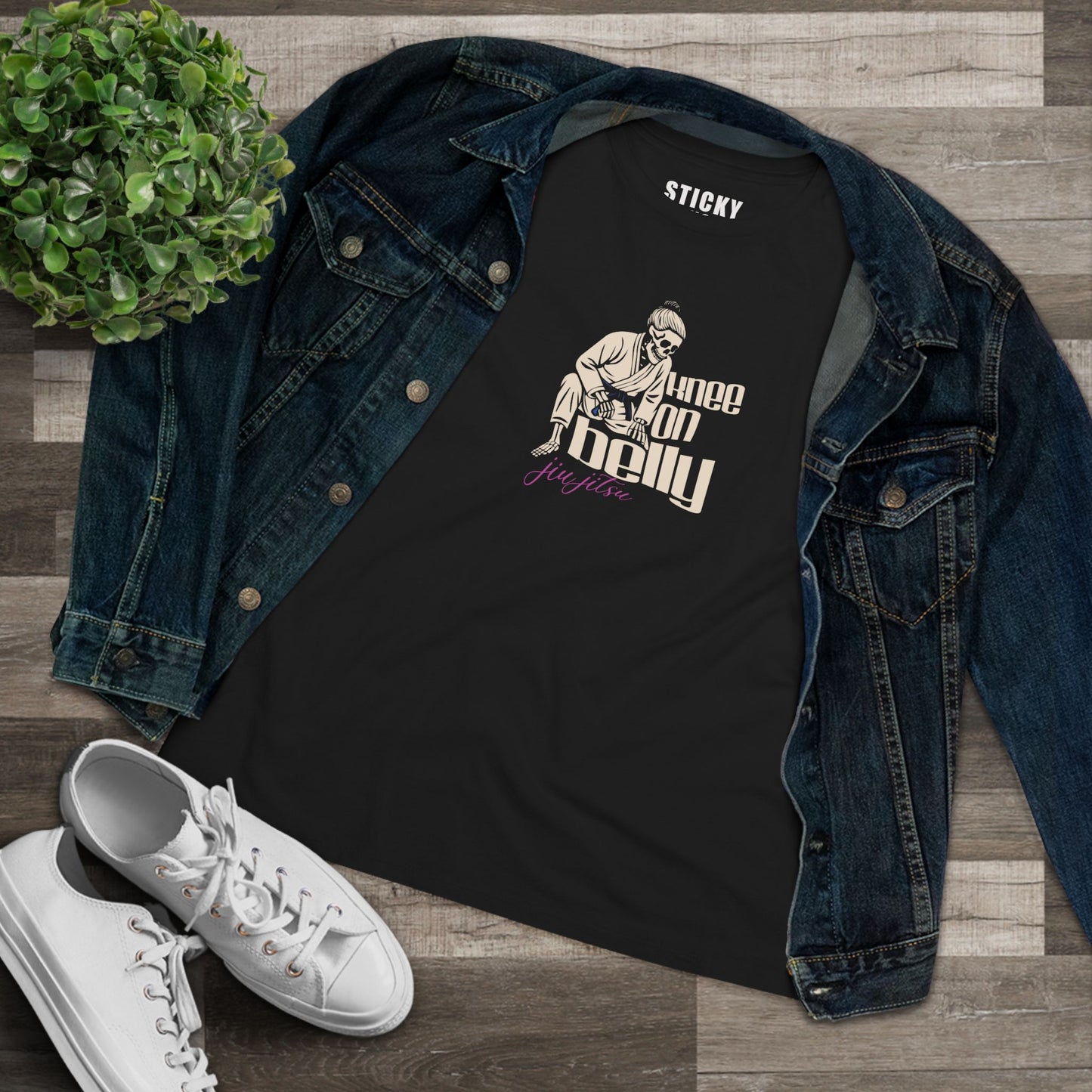 Knee on Belly Women's Tee